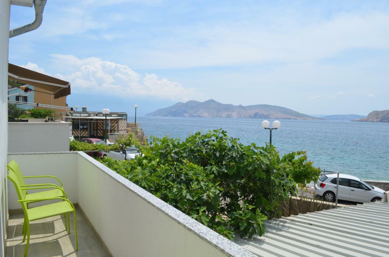 Apartments Mul Baška Exteriör bild