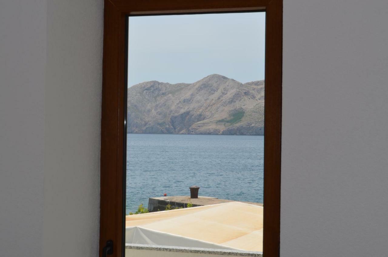 Apartments Mul Baška Exteriör bild