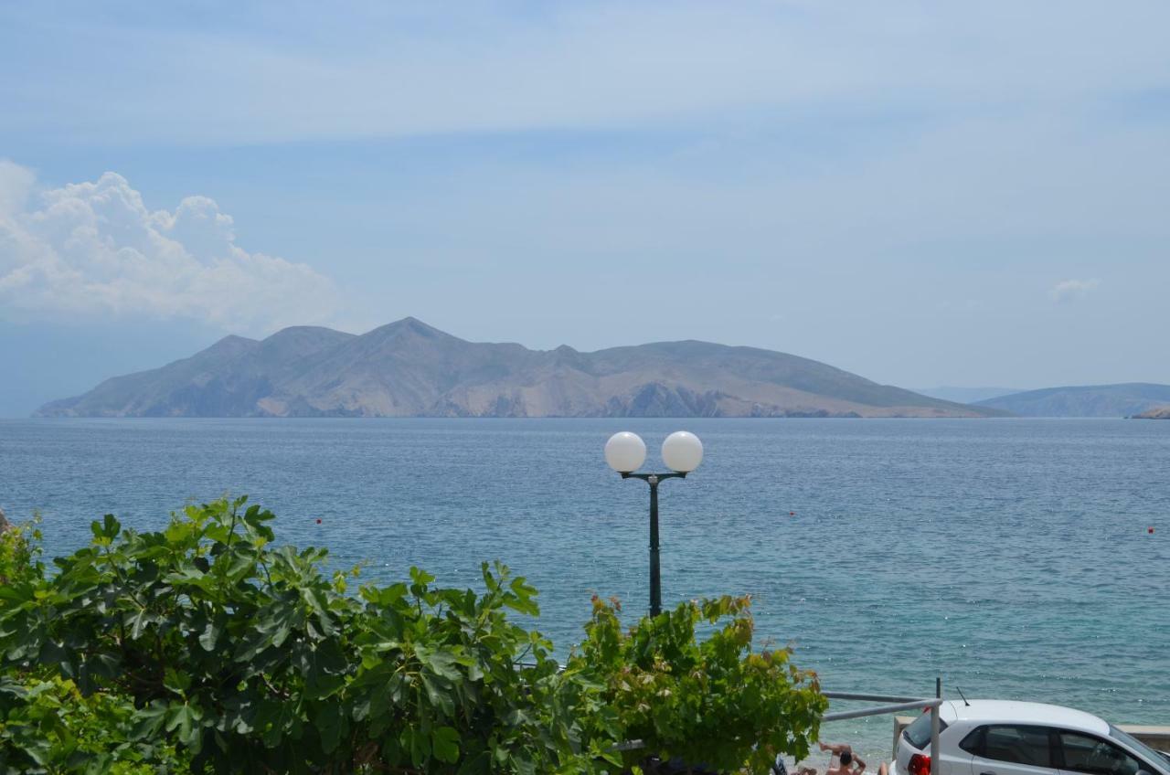 Apartments Mul Baška Exteriör bild