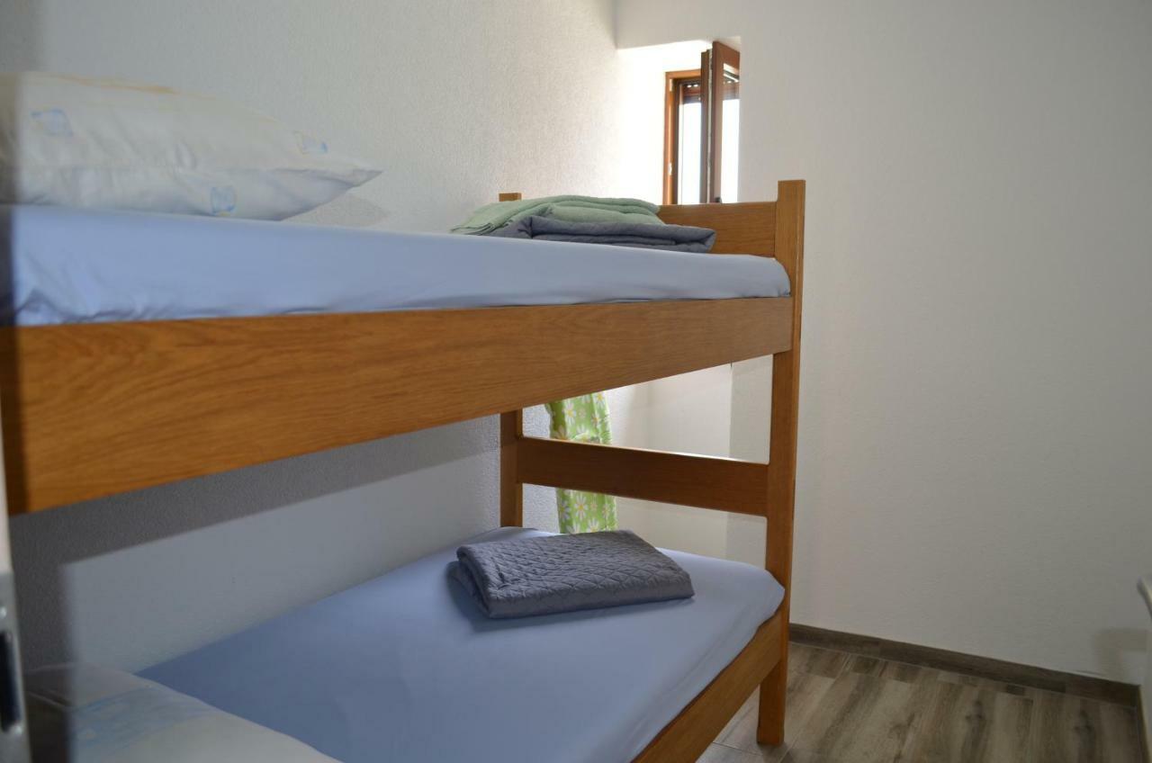 Apartments Mul Baška Exteriör bild