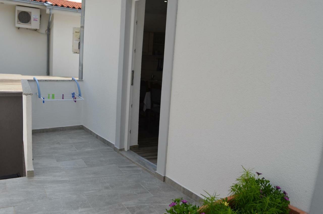 Apartments Mul Baška Exteriör bild
